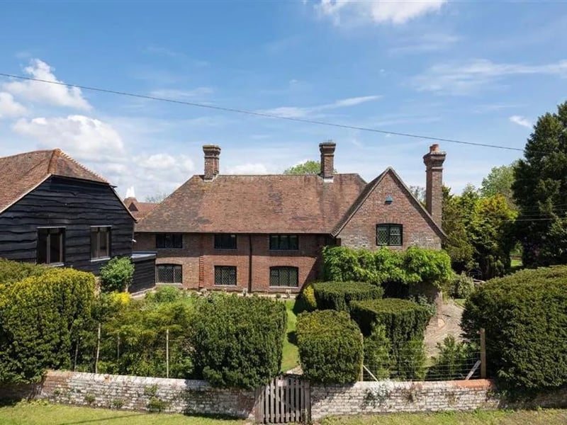 Detached farmhouse in Sharpsbridge Lane, Piltdown near Uckfield. Photo: Zoopla