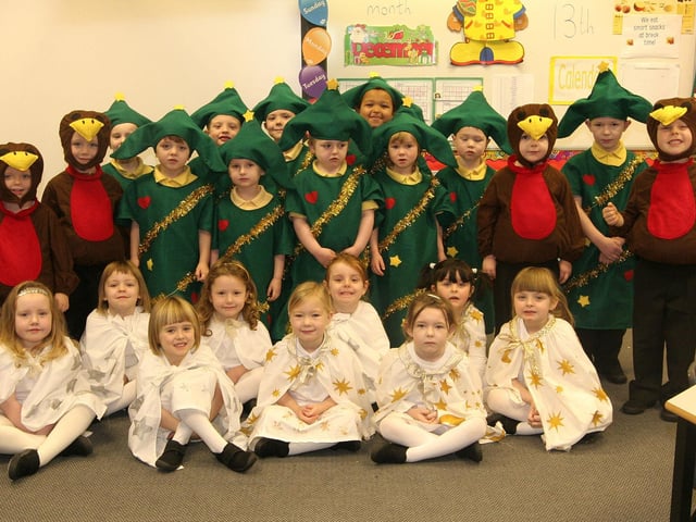 Children in Mrs Proctor's P1 class at Ballykelly Primary School who played in the 'The countdown to Christmas' in the the schools Christmas show. INLV5211-051KDR
