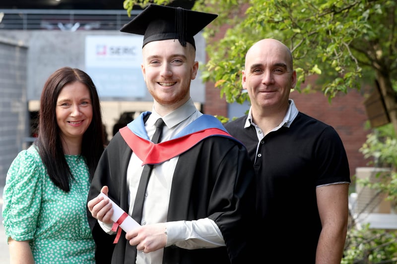 Ryan McKeown graduated with a Higher National Diploma in Computing, pictured with proud parents, Pauline and Stephen McKeown
