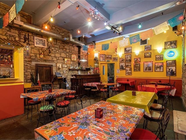 Lower ground dining area 1.
