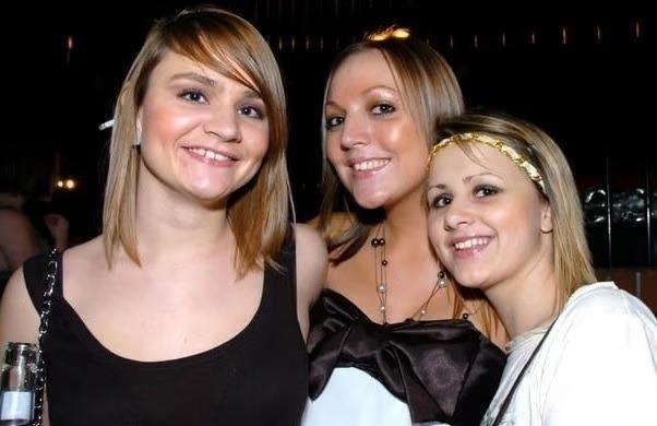 Vicki, Cherie and Niki in Quest.