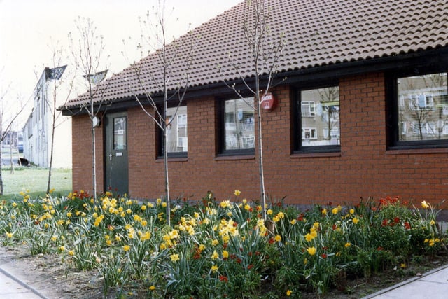 The former Richmond Hill Branch Library, situated on York Road and opened in 1983. In 1995 it was relocated to new premises in Richmond Hill Sports Centre on Pontefract Lane.
