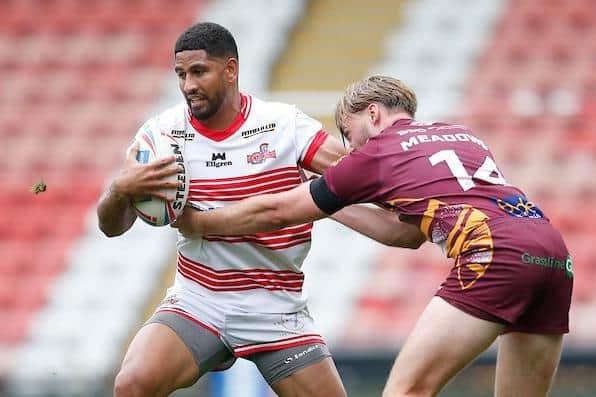Nene Macdonald on the ball for Leigh in their Championship Grand Final win over Batley. Picture by Ed Sykes/SWpix.com.