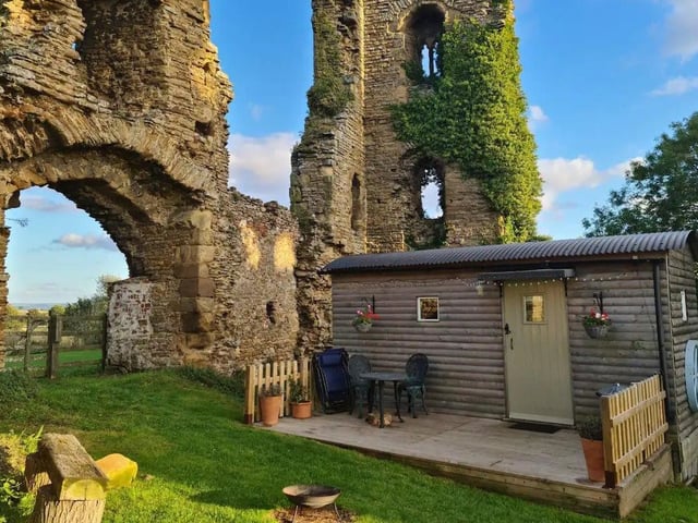 Set in the rural village of Sheriff Hutton, this shepherd's hut is in the enclosed, inner courtyard of castle ruins that date back to the 14th century. It provide an atmospheric place for relaxing, enjoying a quiet drink in the evening in front of the fire pit and gazing at a starry sky. It has a five star rating based on 121 reviews, with one guest saying: "We had the perfect stay. Such a beautiful setting with amazing history; all you could need from a glamping break. It really was the perfect base for exploring North Yorkshire."