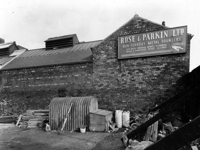 The yard at side of Rose and Parkin Ltd. Brass Founders on Great Wilson Street in September 1954.