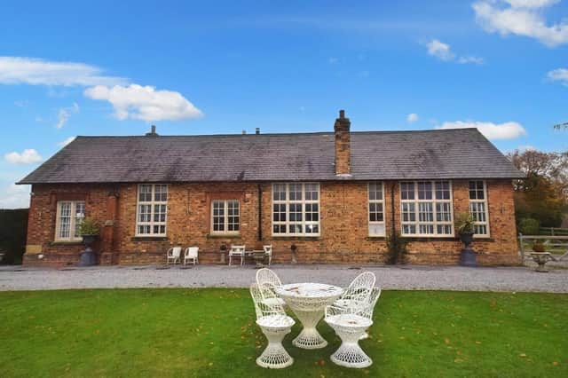 The detached former school dating back to 1837 has a plot of around half an acre and is on the edge of the renowned Ganton Golf Course, with stunning views.