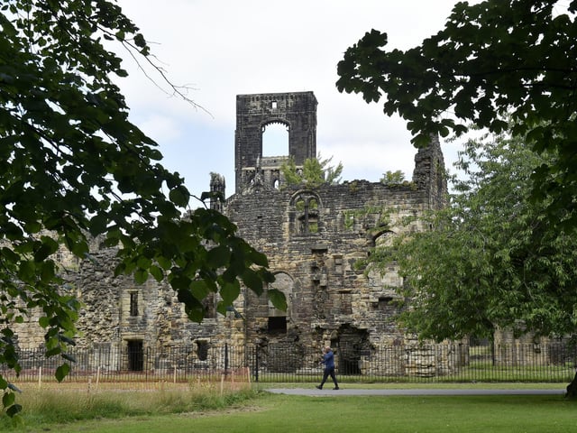 The ancient ruins of Kirkstall Abbey provides a unique spot for a first date. If you're not the traditional Casanova, this strangely romantic backdrop could bring out your inner lover. Just as this monument's skeleton has transcended time, so will your connection (if you play your cards right). Why not brush up on a few historical facts beforehand? That way, you can impress the lucky companion you've brought along.