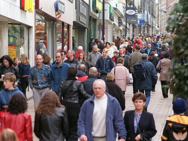 A busy Christmas shopping scene on Kirkgate in December 2000.