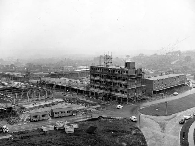 Enjoy these photo memories from around Seacroft in the 1960s.