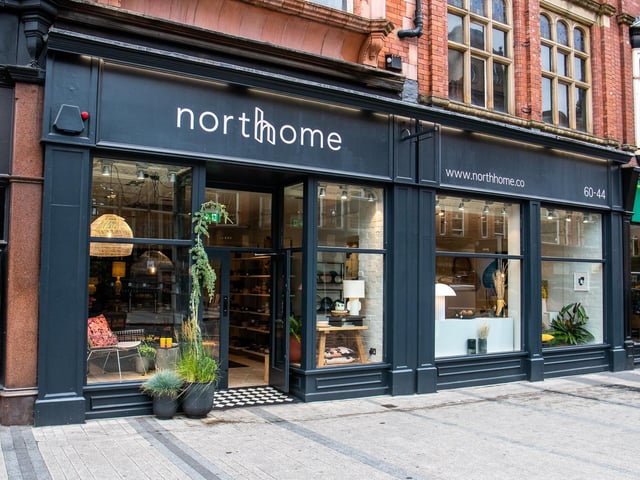 New to Vicar Lane this month is North Home, introducing Leeds shopers to Japandi design, a combination of Japanese and Scandinavian styles. North Home handpicks timeless, ethical and sustainable pieces, with a selection of tableware, sleek furniture and stylish accessories.