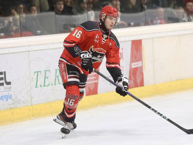 FINAL PIECE: Canadian forward Cullen McLean has filled the final roster spot for Leeds Knights ahead of the 2026-27 NIHL National season - and he comes highly recommended by former Knights Matty Barron and Noah McMullin. Picture courtesy of Neuilly-sur-Marne Bisons