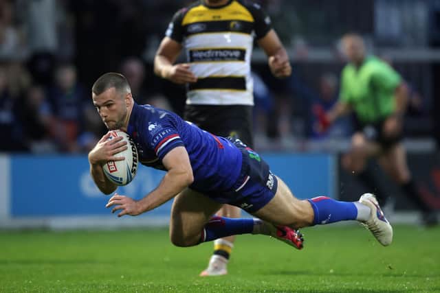 Max Jowitt scores for Wakefield Trinity during last weekend's win against York Knights. Picture by John Clifton/SWpix.com.