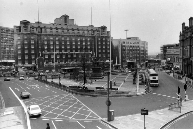 Share your memories of Leeds in 1981 with Andrew Hutchinson via email at: andrew.hutchinson@jpress.co.uk or tweet him - @AndyHutchYPN