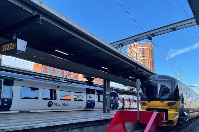 A gas leak near the railway between Leeds and Wakefield Kirkgate is causing delays.