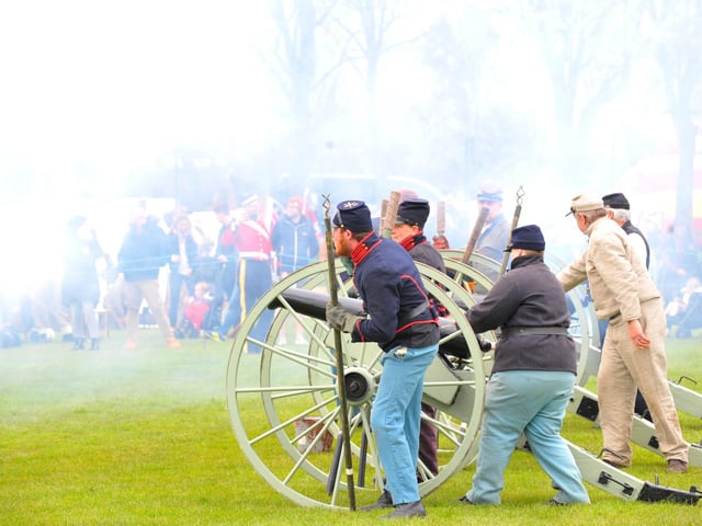 Attendees were entertained by battle re-enactments.