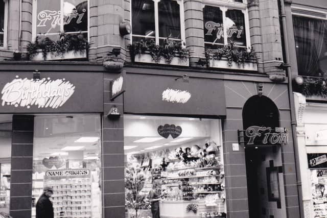 Bistro Fiori diners enjoyed an elevated view onto Commercial Street in the city centre. Pictured in January 1992.