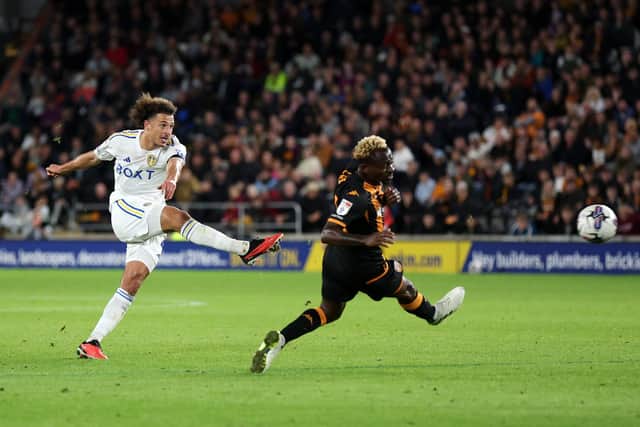 HAVING A GO: Leeds United midfielder Ethan Ampadu fires in a shot during Wednesday evening's goalless draw at Championship hosts Hull City. 
Photo by George Wood/Getty Images.