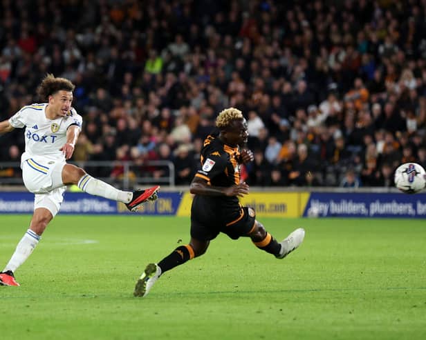 HAVING A GO: Leeds United midfielder Ethan Ampadu fires in a shot during Wednesday evening's goalless draw at Championship hosts Hull City. 
Photo by George Wood/Getty Images.