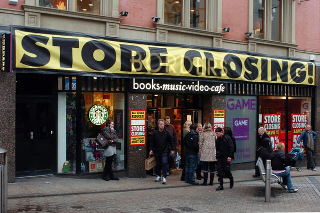 YEP reader Steven Dowd said he'd bring back Borders if he could. The book shop was a hit with readers, but sadly its Briggate store in recent years.