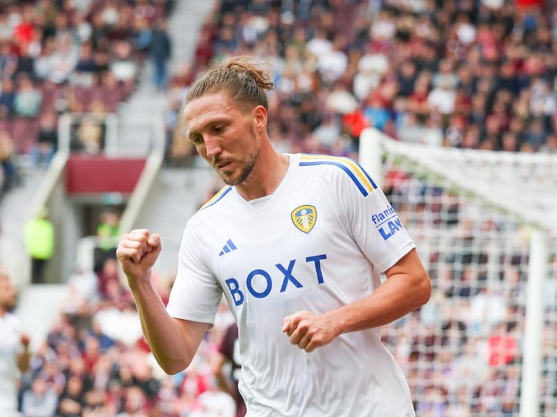 Ayling has a battle on his hands to retain the starting right-back berth as Cody Drameh vies for his position this season. (Pic: Leeds United)