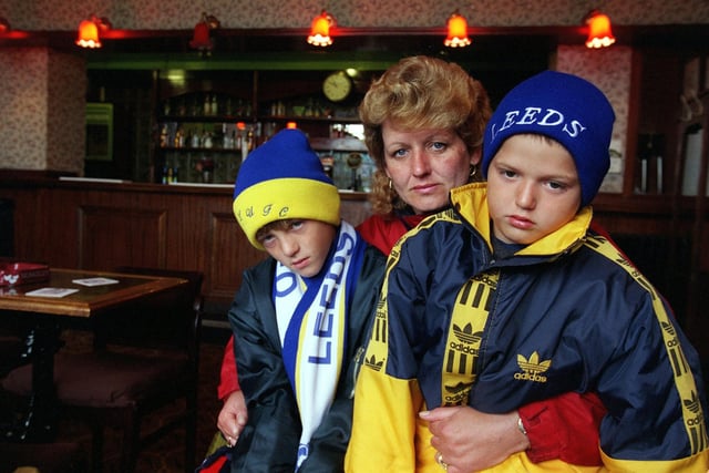 Katalin McIntyre is pictured with her two sons Paul, eight, and Zac, six, in October 1999. The family were left freezing in the Halton Moor pub because they are still waiting for the installation of a gas pipe two months on.