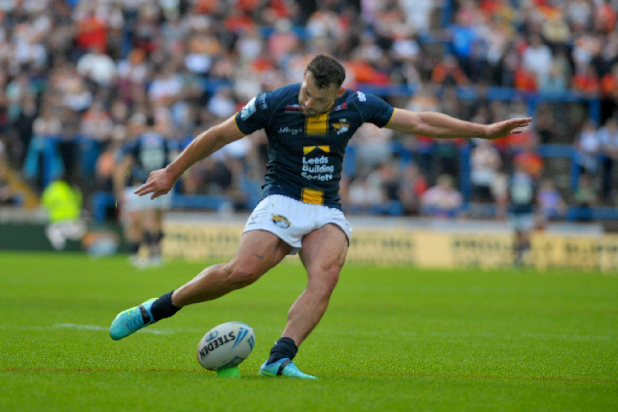 Leeds Rhinos fans all say same thing after ace Jake Connor puts boot into ...