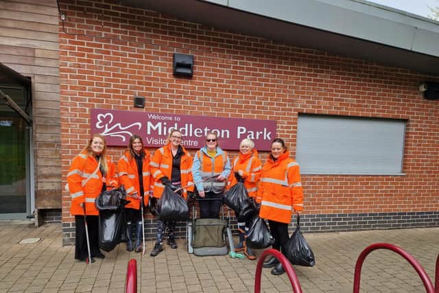 B&amp;DWYW - The team at Middleton Park after the litter pick