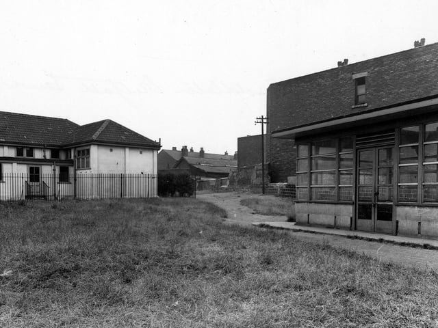 Hunslet Nursery in August 1953. The low building in the centre mid distance, is the back of the Derbyshire Street Mission Hall.