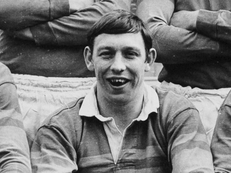 Only the second Leeds man to captain Leeds to the Championship title, the scrum-half scored 25 tries and 73 goals - including 34 drop goals - in 172 appearances.
