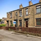 This family home is set in the heart of Farsley with excellent local facilities, including schools.