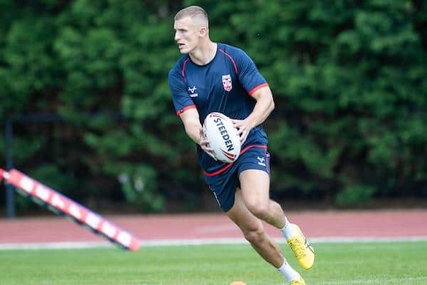 Leeds Rhinos' Ash Handley training at Robin Park, Wigan, ahead of England's Test against France in Toulouse on Saturday. Picture by Allan McKenzie/SWpix.com.