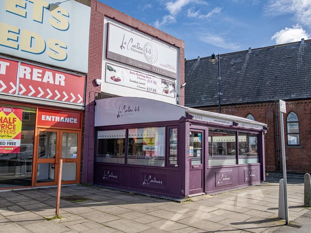 A short walk onto Austhorpe Road is La Cantina44, a family-run Mediterranean restaurant serving a vast menu including pasta, pizza, grill dishes and a range of tasty desserts.
