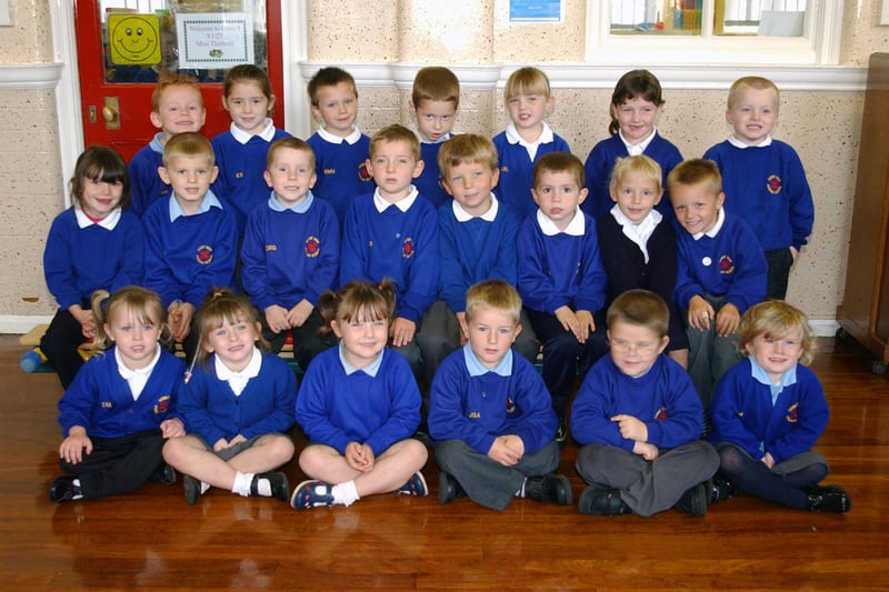 So many happy faces in this 2004 photo at Shiney Row Primary School.