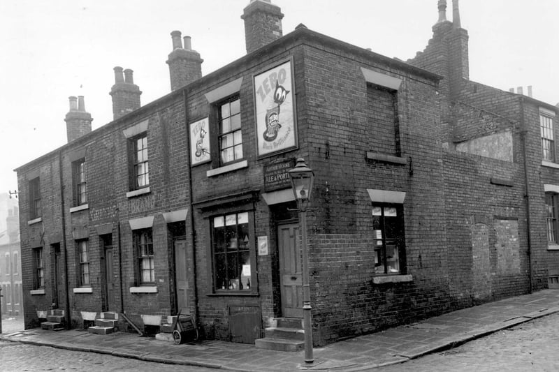 This is one of Albion Brewery off-licence shops. It was in Woodhouse at the corner of St Marks Road, just before Woodhouse Street,