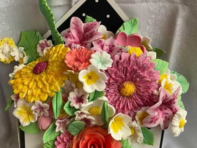 Incredible icing from Julie Glover.