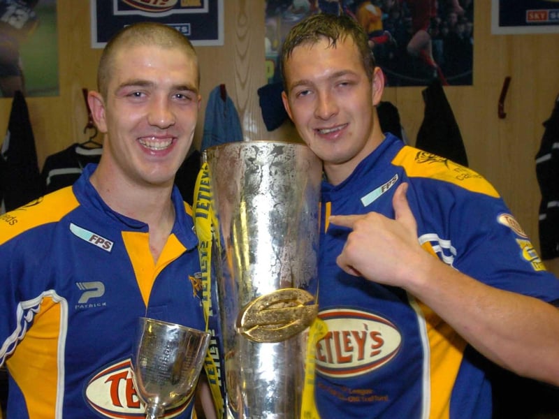 Rhinos' try scorers Matt Diskin and Danny McGuire.