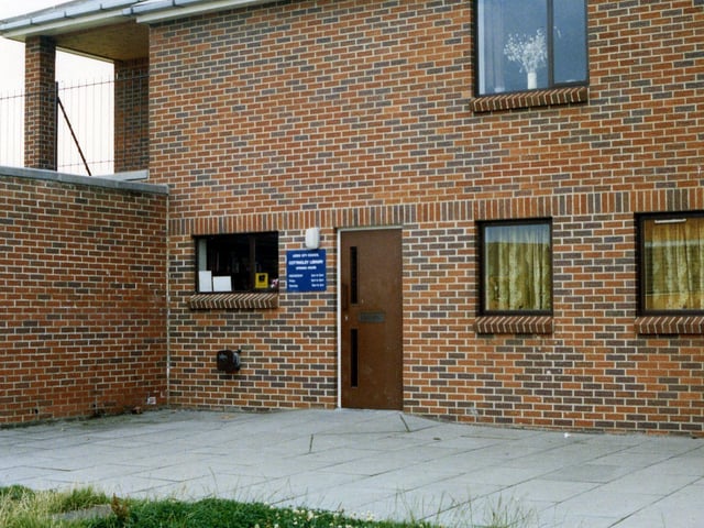 Cottingley Branch Library, located on Cottingley Approach. This library is now closed.