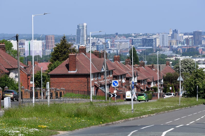 The neighbourhood with the sixth lowest average household income was Belle Isle North. There, households had an estimated total annual income, before tax, of £28,600.