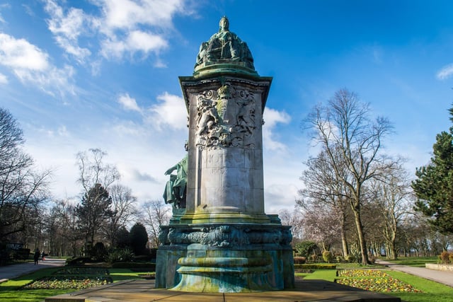 This memorial of Queen Victoria was unveiled in November 1905, and originally stood outside Leeds Town Hall. It was moved to Woodhouse Moor in 1937 was designated as a Grade II listed building in August 1976.