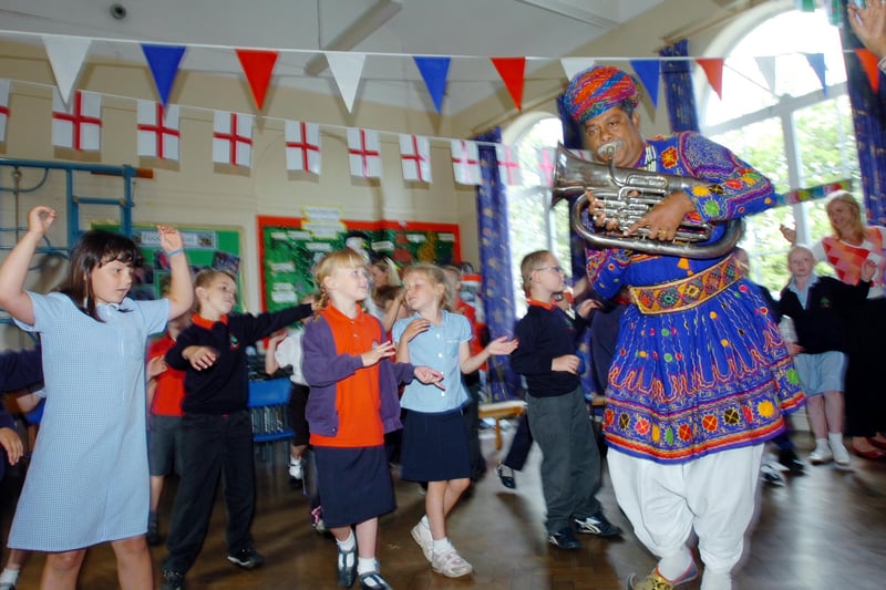 Indian dancing in Hesleden in 2006 but who do you recognise in this Hartlepool Mail archive photo?