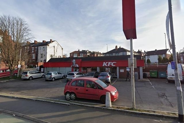 The Stanningley Road KFC scored 3.4 stars from 947 reviews