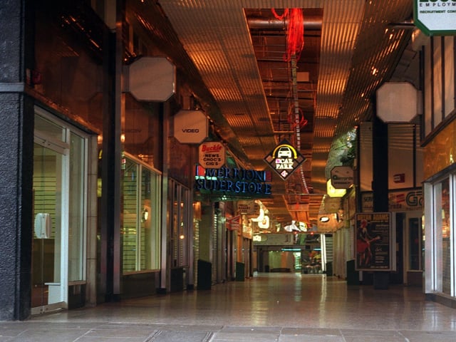Enjoy these photo memories from around Leeds city centre in the 1990s. PIC: Dan Oxtoby