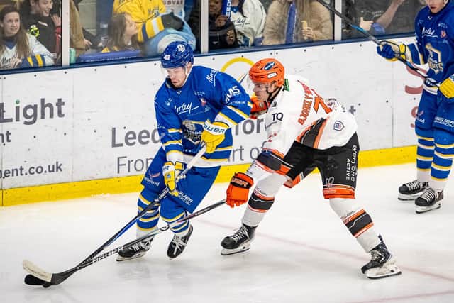 WE MEET AGAIN: Leeds' Sam Cooper battles with Sheffield's Ivan Björkly Nordström. Picture: ben Gordon/Knights Media.