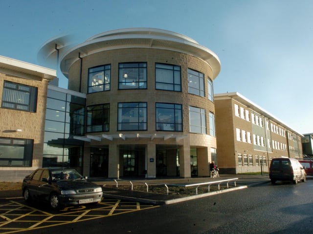 South Leeds High School, which closed in 2006.