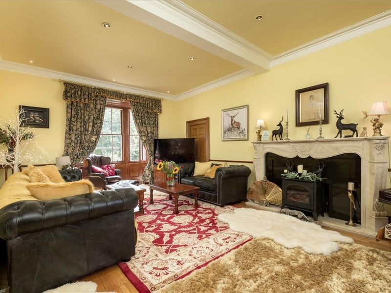 Drawing room.