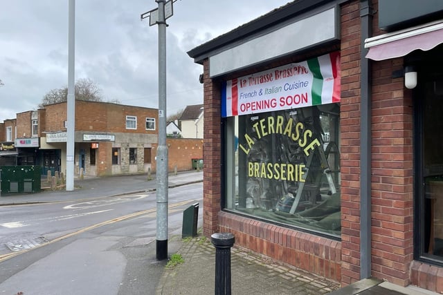 A new French-Italian themed restaurant is set to open as the newest addition to Oakwood's thriving food and drink scene. Signage for La Terrasse Brasserie has now been erected on Roundhay Road. Pictures have now emerged showing signs at the new restaurant operating out of the site that formerly housed takeaway Cervo, which closed without warning in recent months. With an emphasis on "French and Italian cuisine", the window appears draped in flags from each nation and the sign said it is "opening soon".