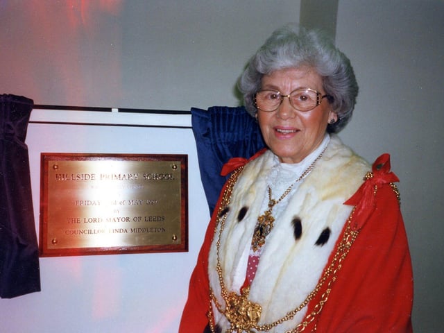 The Lord Mayor of Leeds, Councillor Linda Middleton, at the opening of Hillside Primary School on Beeston Road. The £2.1 million school had opened in September 1996 to cater for growing demand in Beeston and Holbeck but its official opening ceremony took place in May 1997.