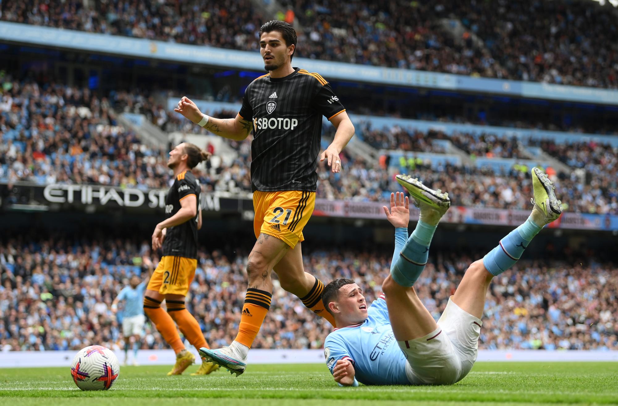 Bookmakers cast new verdict on how Leeds United's Premier League season will finish after Man City showing and predict who will be relegated