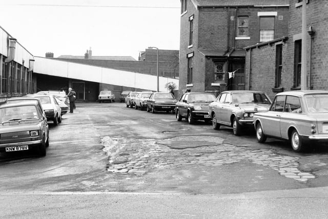 Share your memories of Leeds in 1982 with Andrew Hutchinson via email at: andrew.hutchinson@jpress.co.uk or tweet him - @AndyHutchYPN