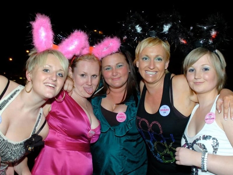 Jacklyn, Carey, Jade, Steph and Lorna in town on Jacklyn's 30th